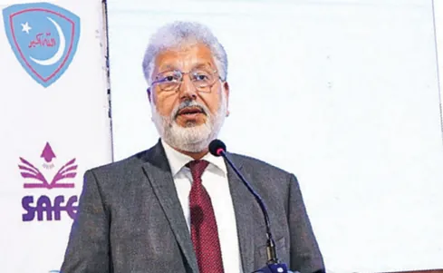 Keynote speaker at the SAFE podium